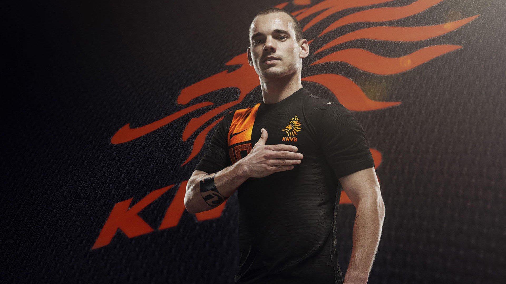 欧冠半决赛激战,曼城绝杀皇马晋级决赛,哈兰德梅开二度闪耀伯纳乌